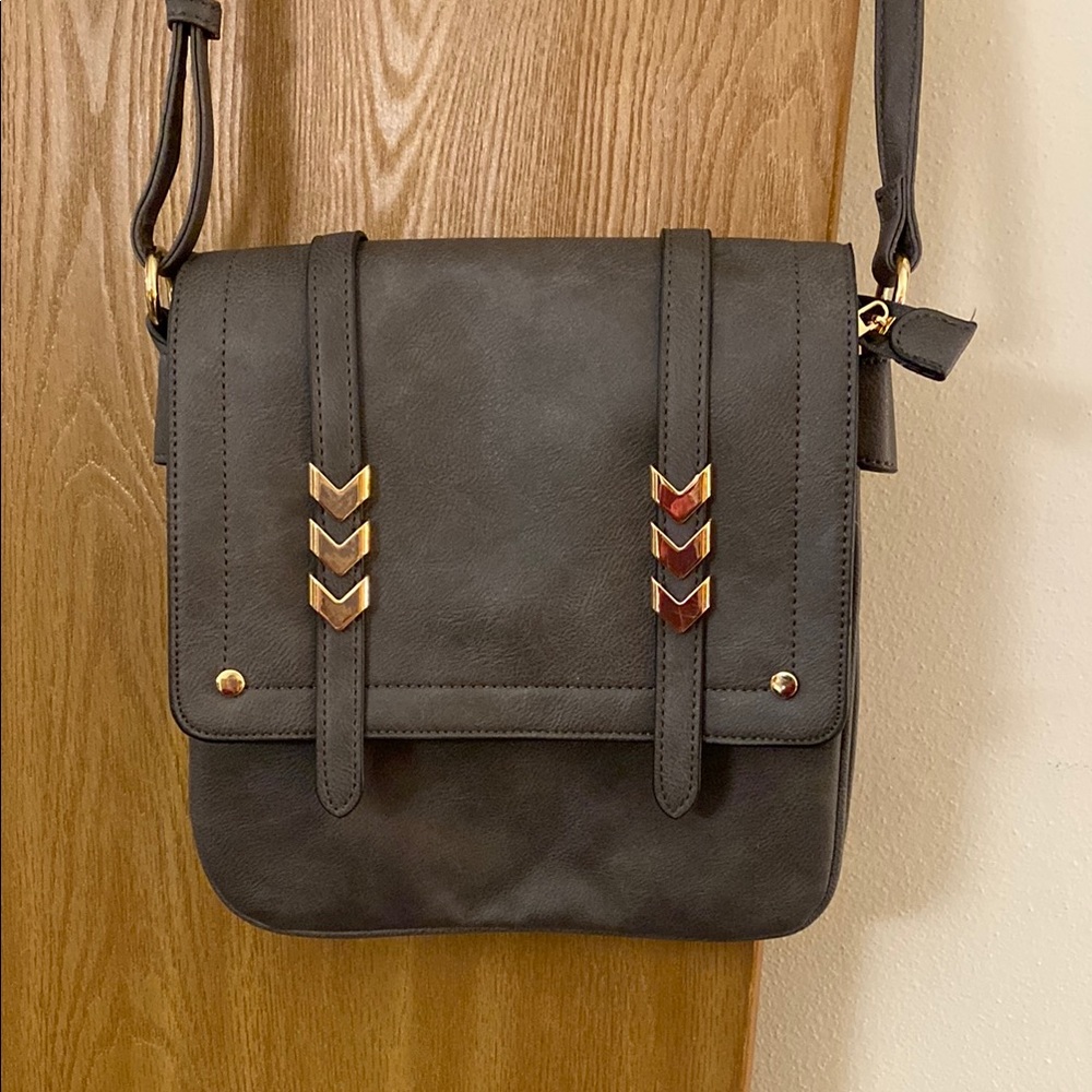 Elegant Gray Crossbody Bag